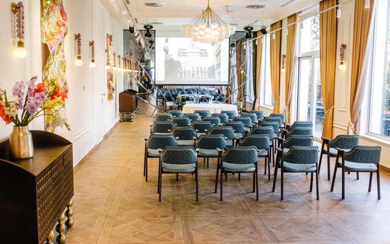 Nadiya Palace Ivano-Frankivsk Esterno foto